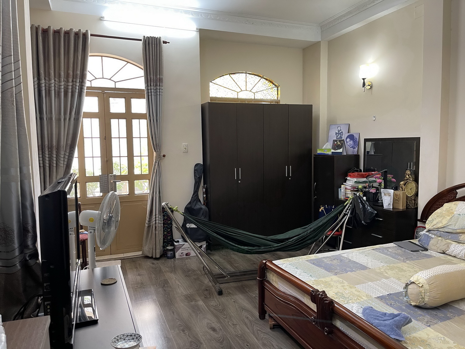 Nhà phố vườn tuyệt đẹp 4 lầu (5,3m x 15m) hẻm VIP Huỳnh Văn Bánh